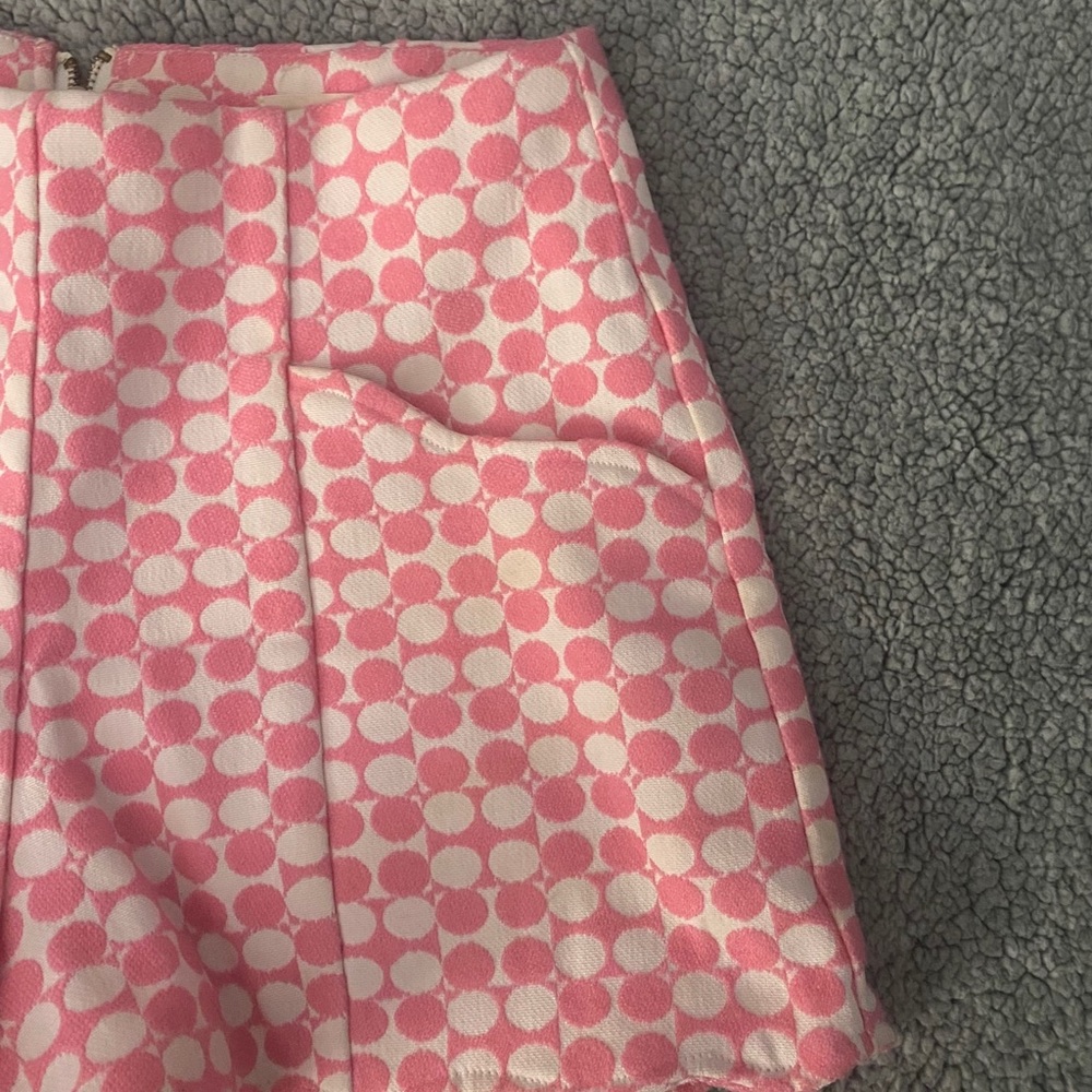 High Rise shorts - Picture 2 of 5